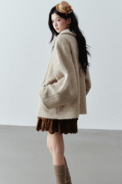Chaqueta corta sencilla de lana afelpada