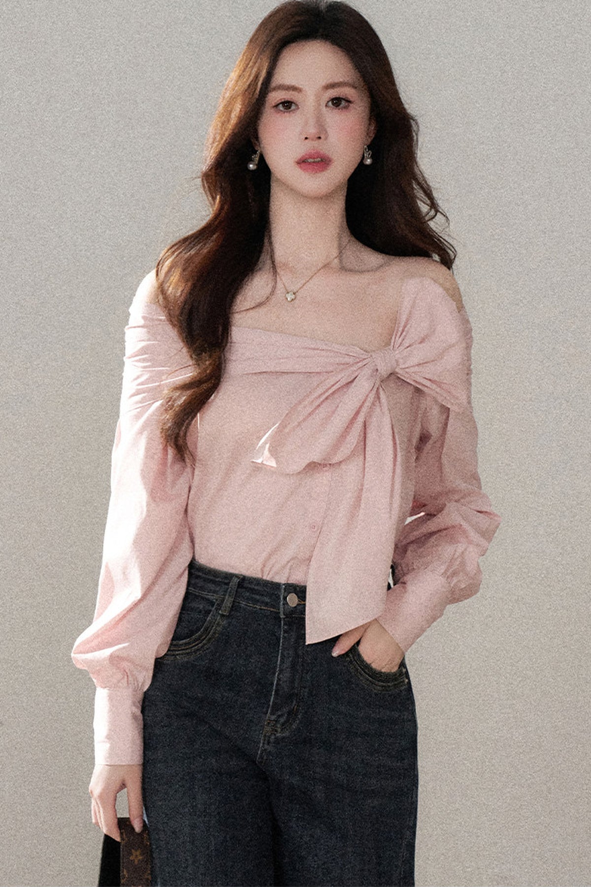 One-Shoulder Bow Long Sleeve Blouse