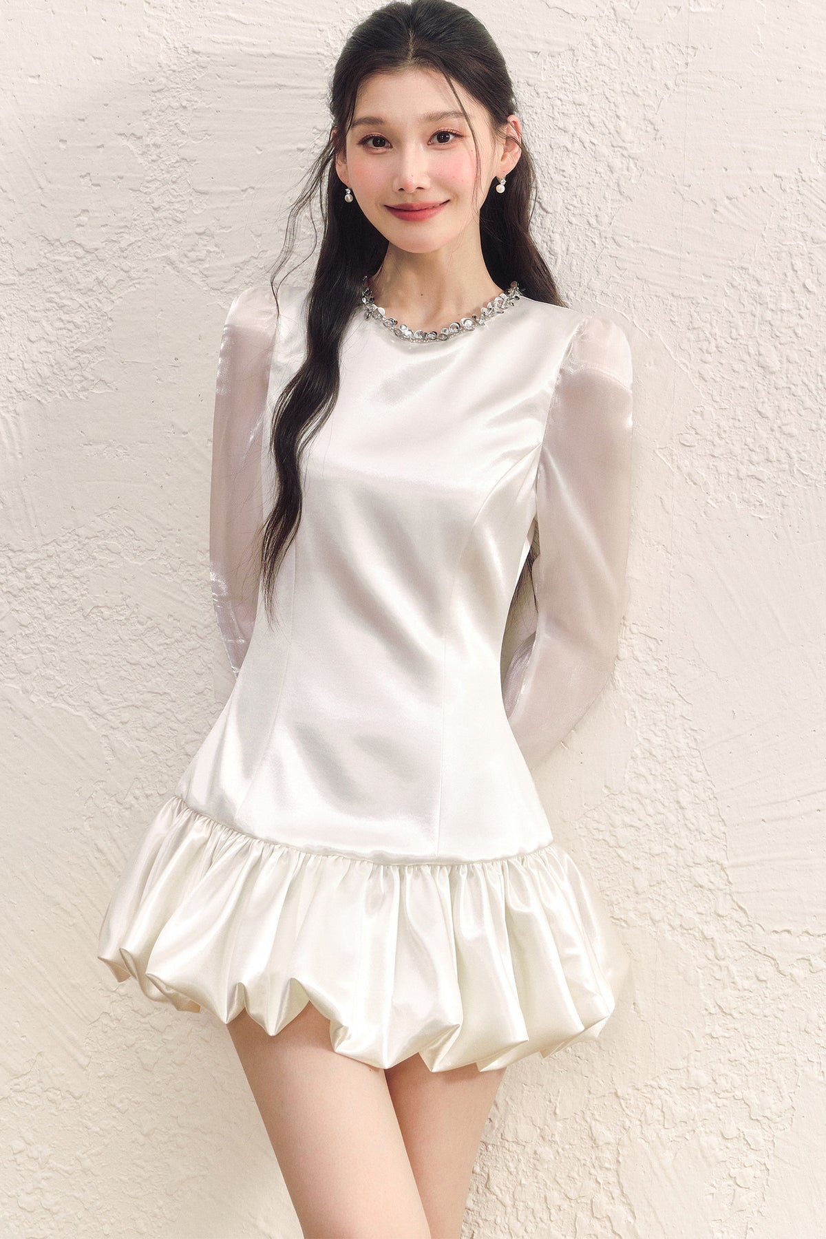 Pearl White Satin Long-Sleeved Flower Bud Dress