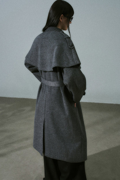 Cappotto in lana floreale fatto a mano
