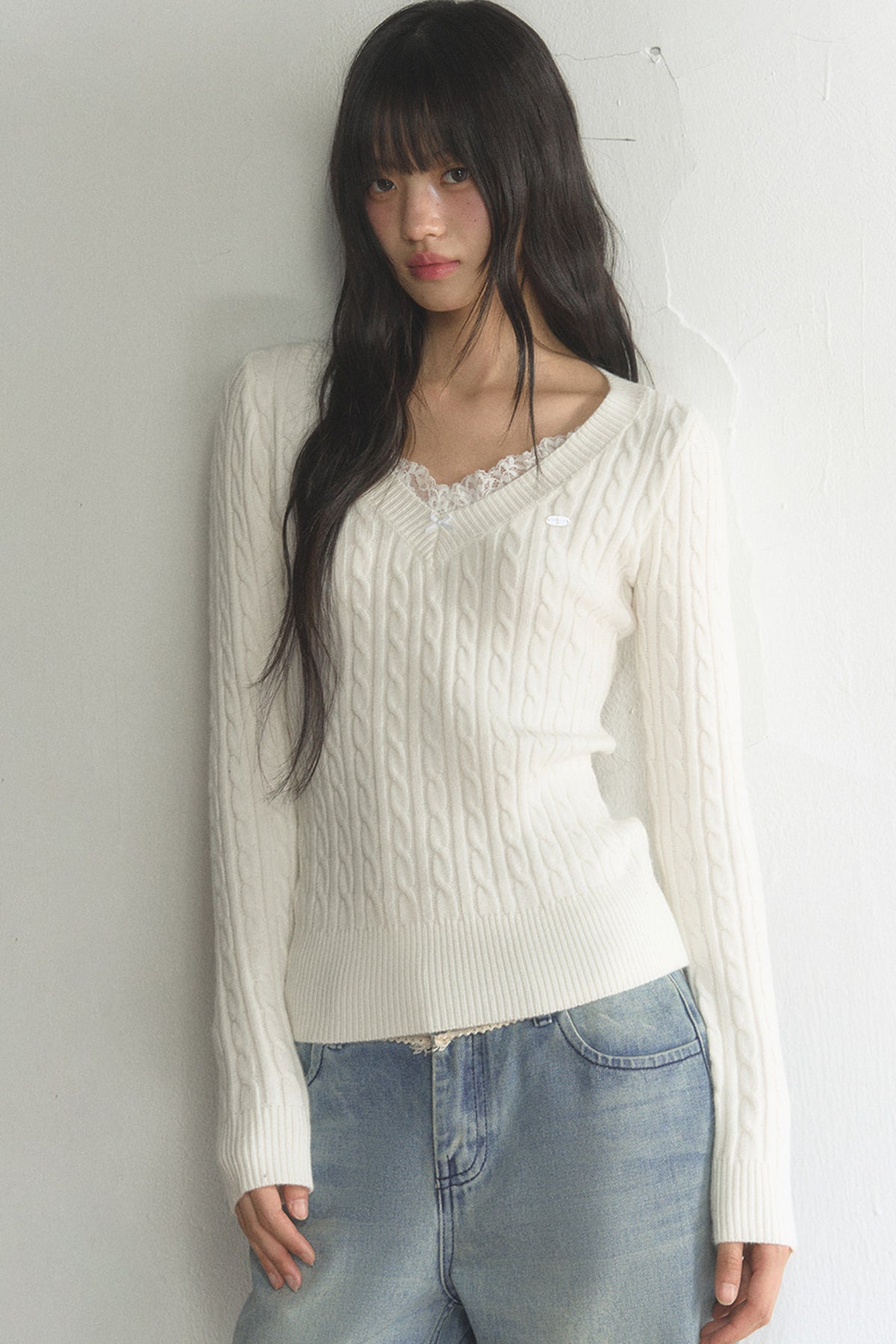 Lace Trim V-Neck Knit Top and Pants Set-Up