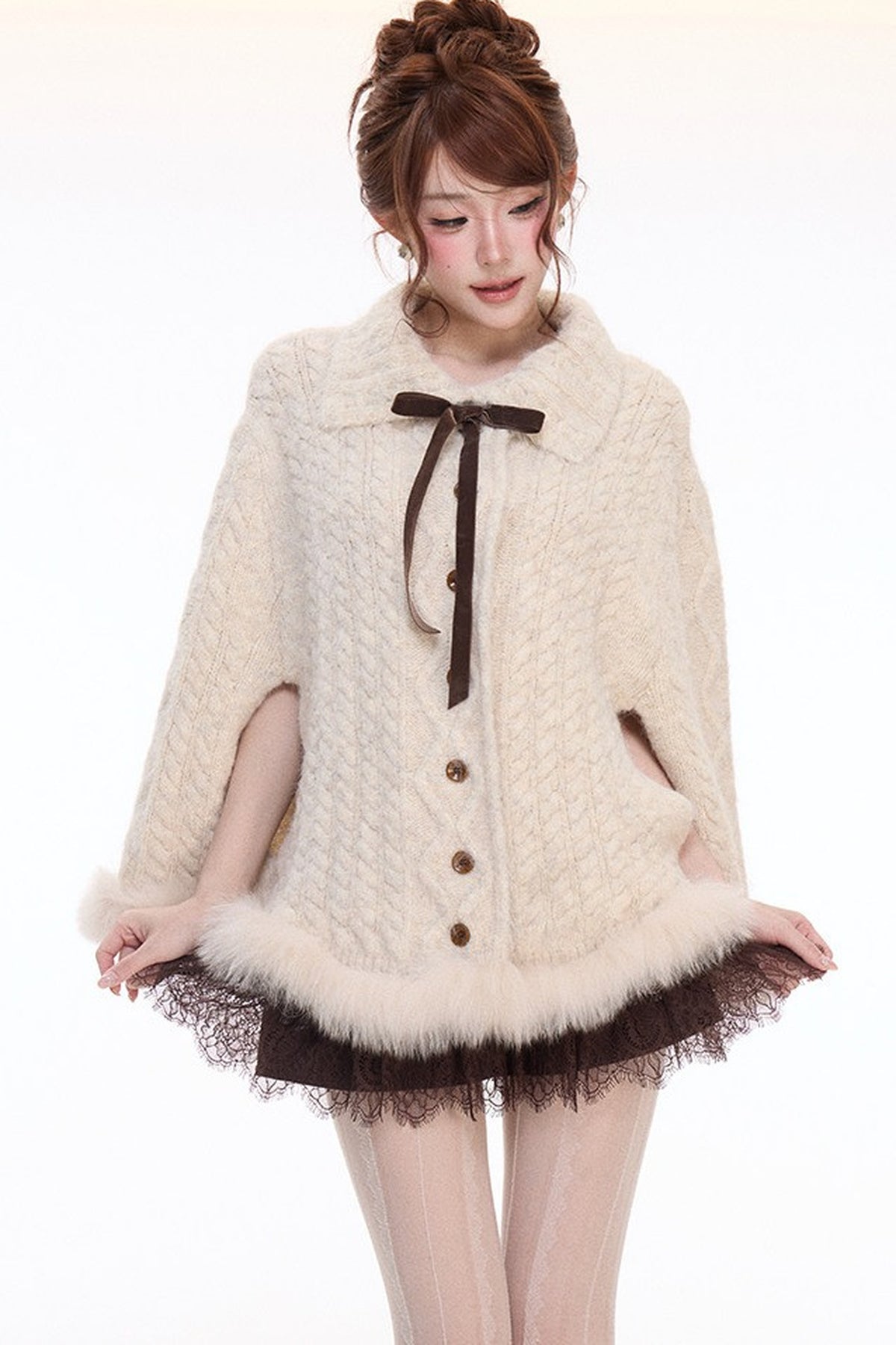 Fox Fur Hem Lapel Cape and Lace Skirt Set-Up