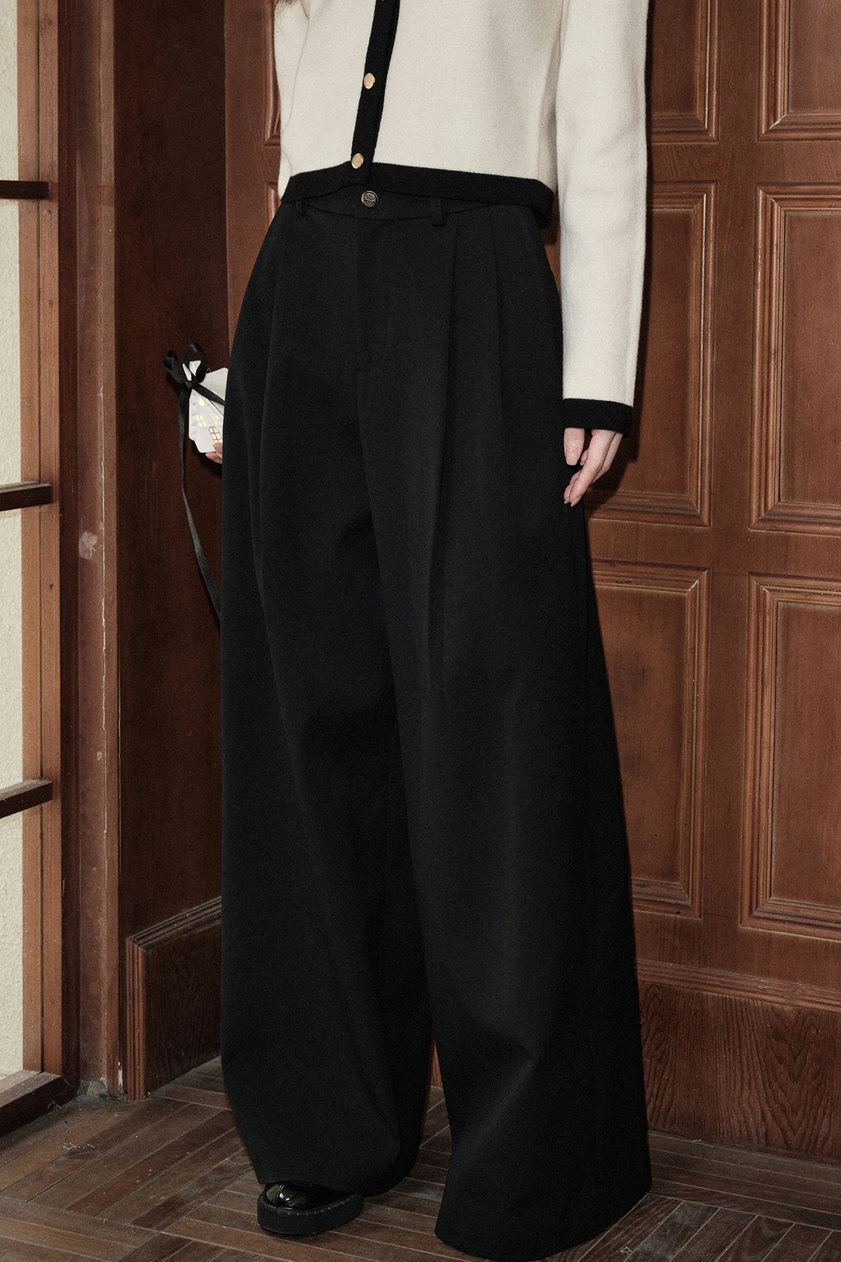 Low-Waisted Wide-Leg Trousers