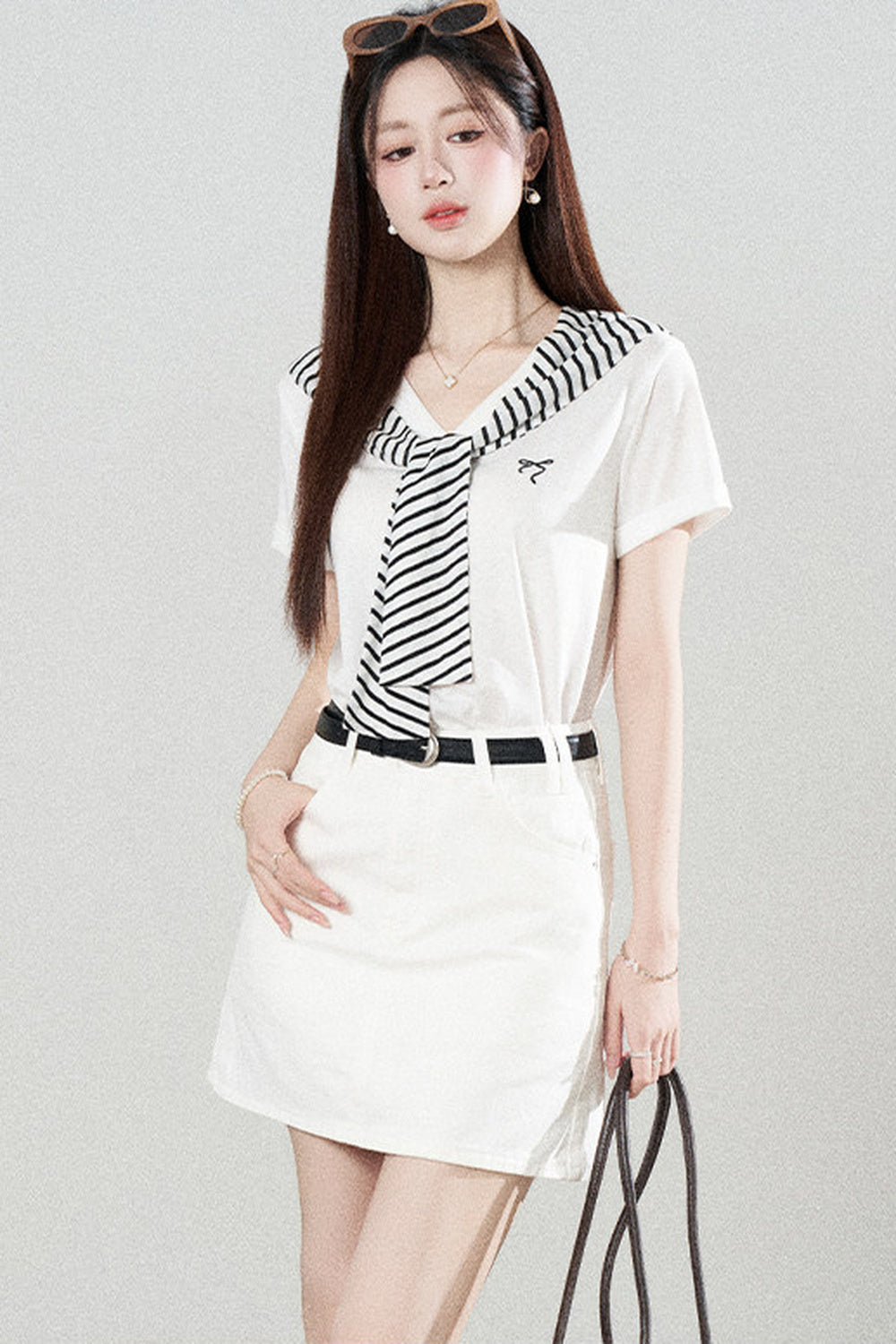 Loose Short-Sleeved Striped Shawl T-Shirt and Denim Skirt Set-Up