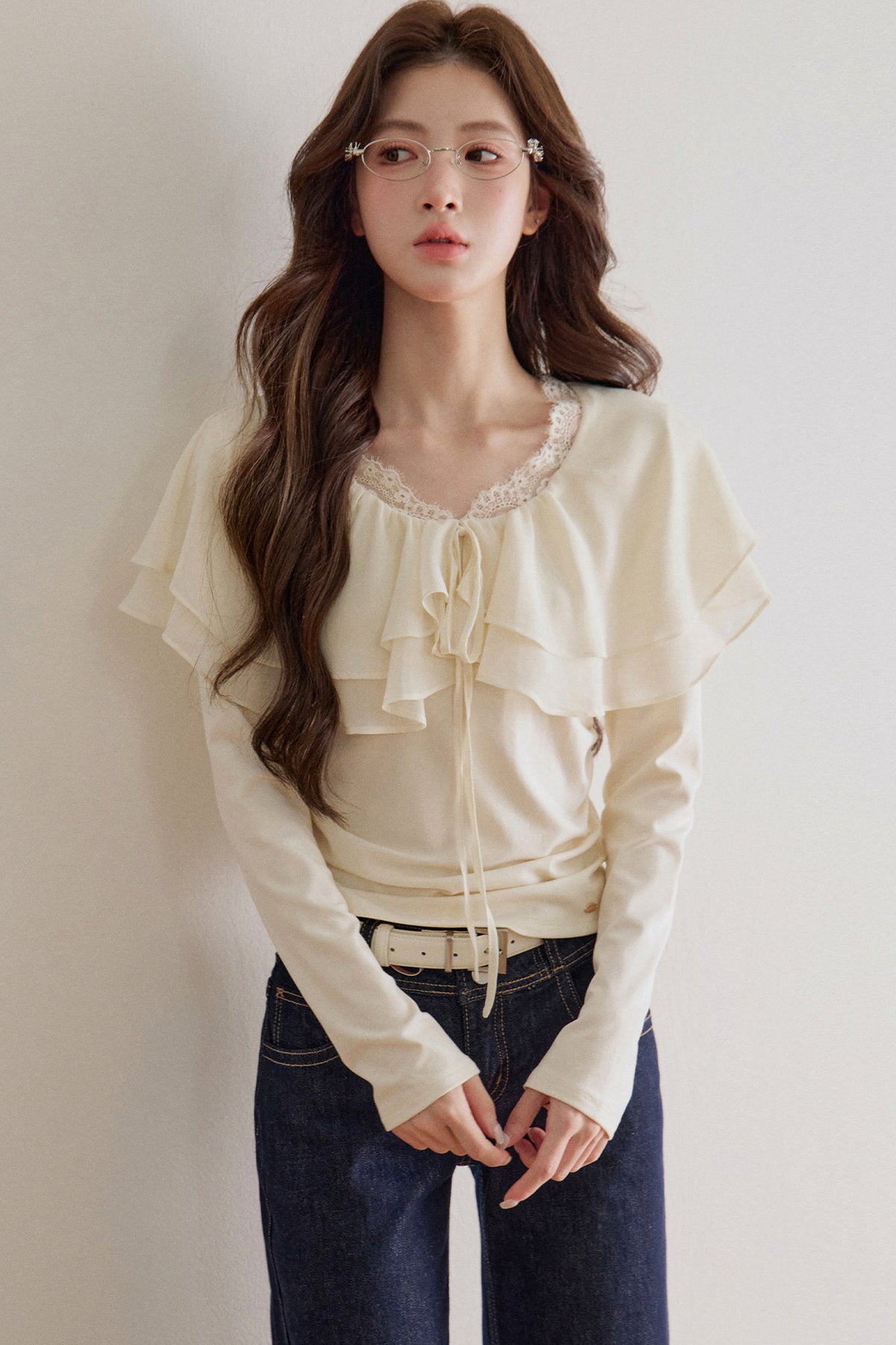 Lace Trim Ruffle Collar Long Sleeve Tee