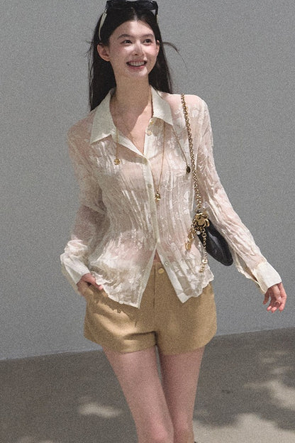 Langärmlige Bluse mit floralem Burnout-Muster