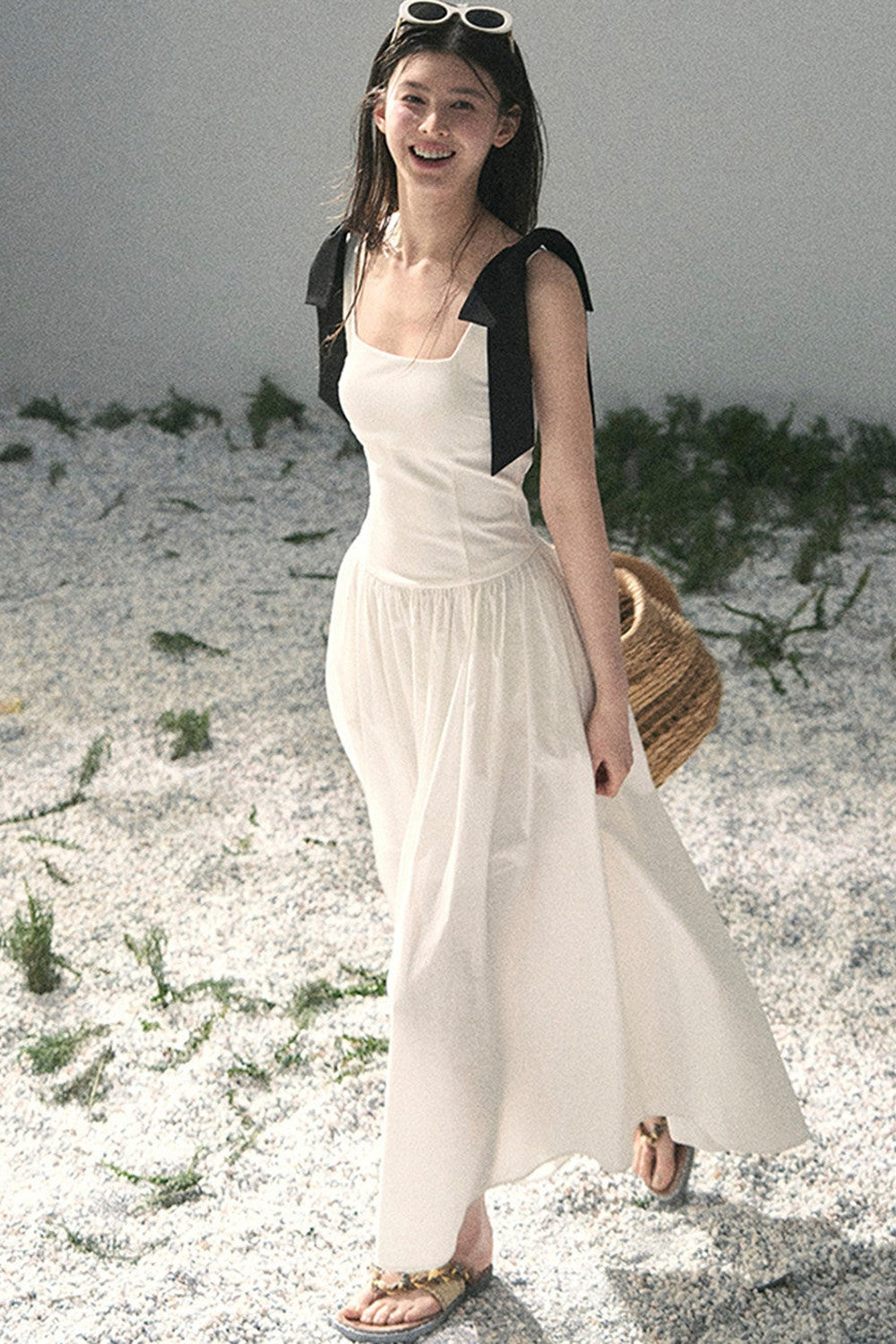 Vestido de tirantes de estilo francés