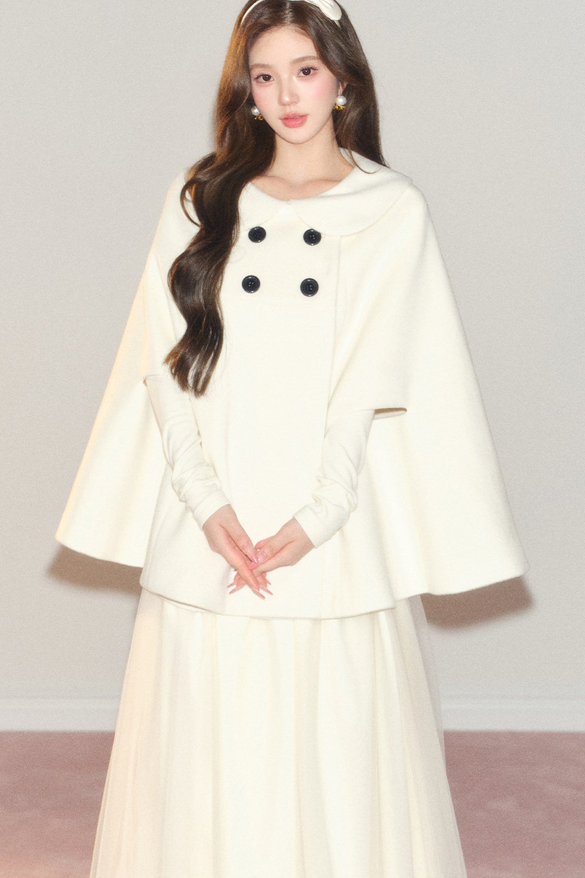 Manteau cape châle en laine croisé à col Claudine