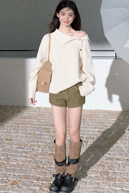 All-Wool Turtleneck Raglan Sweater