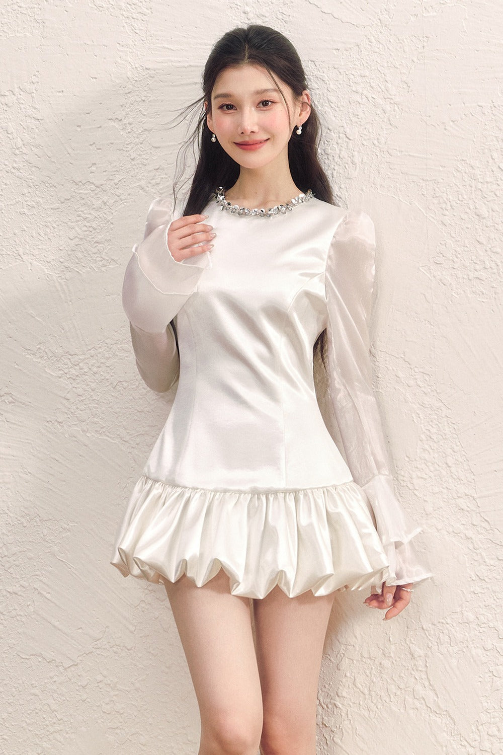 Pearl White Satin Long-Sleeved Flower Bud Dress