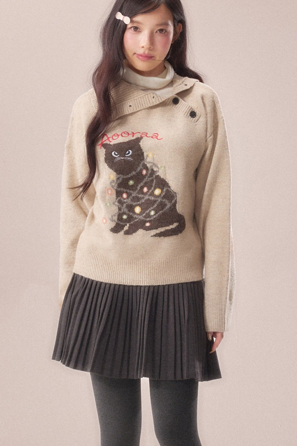 Diagonal Placket Cat Knit Pullover