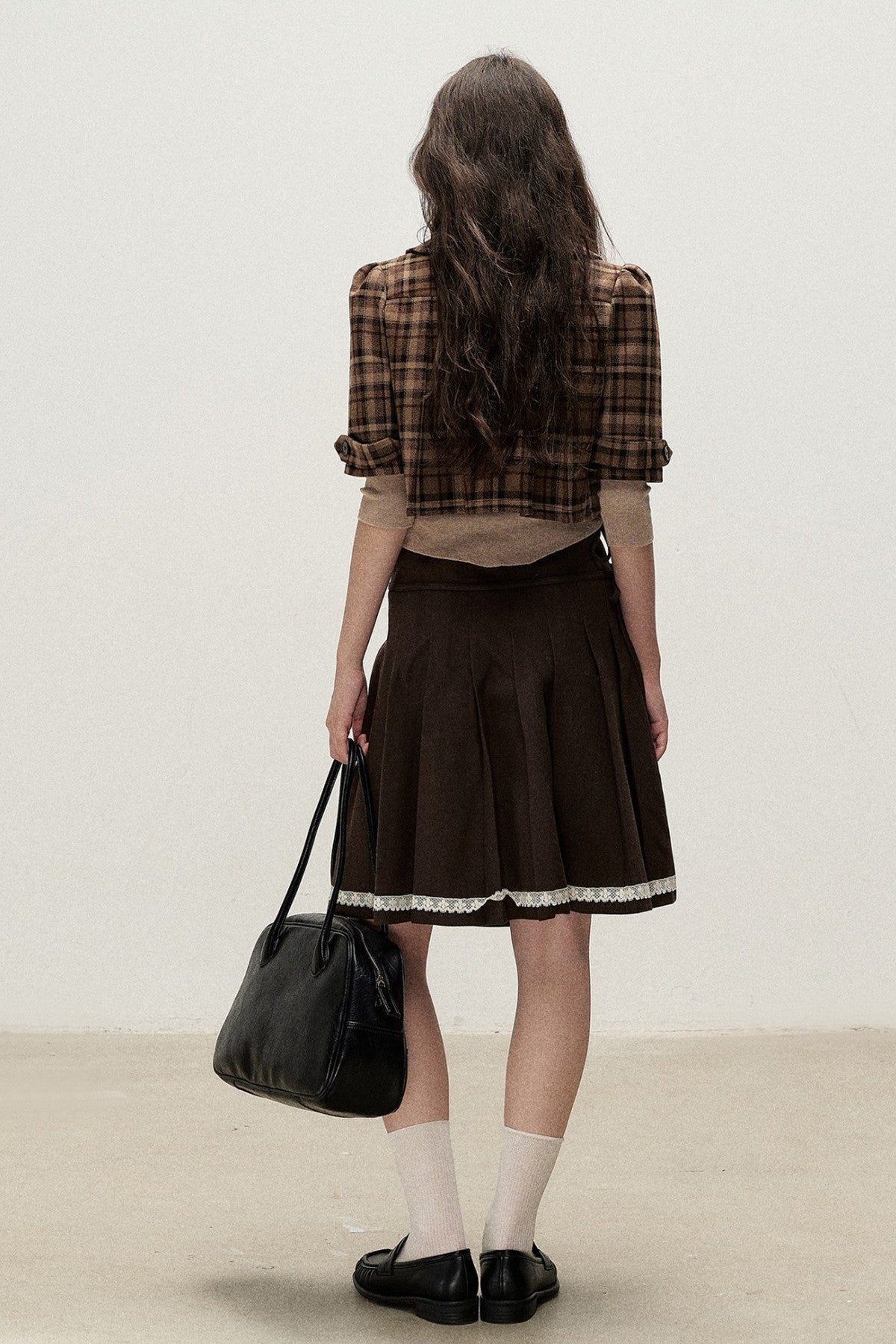 Vintage Woolen Pleated Mid-Sleeve Top