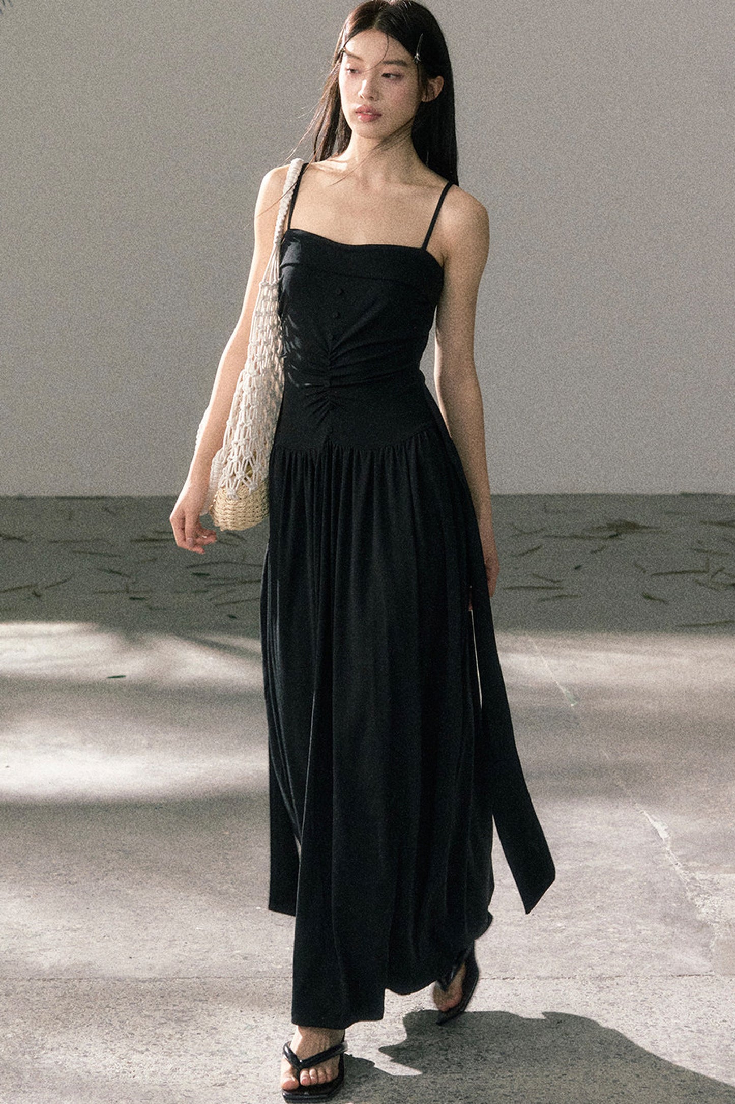Plissiertes Trägerkleid aus Lyocell