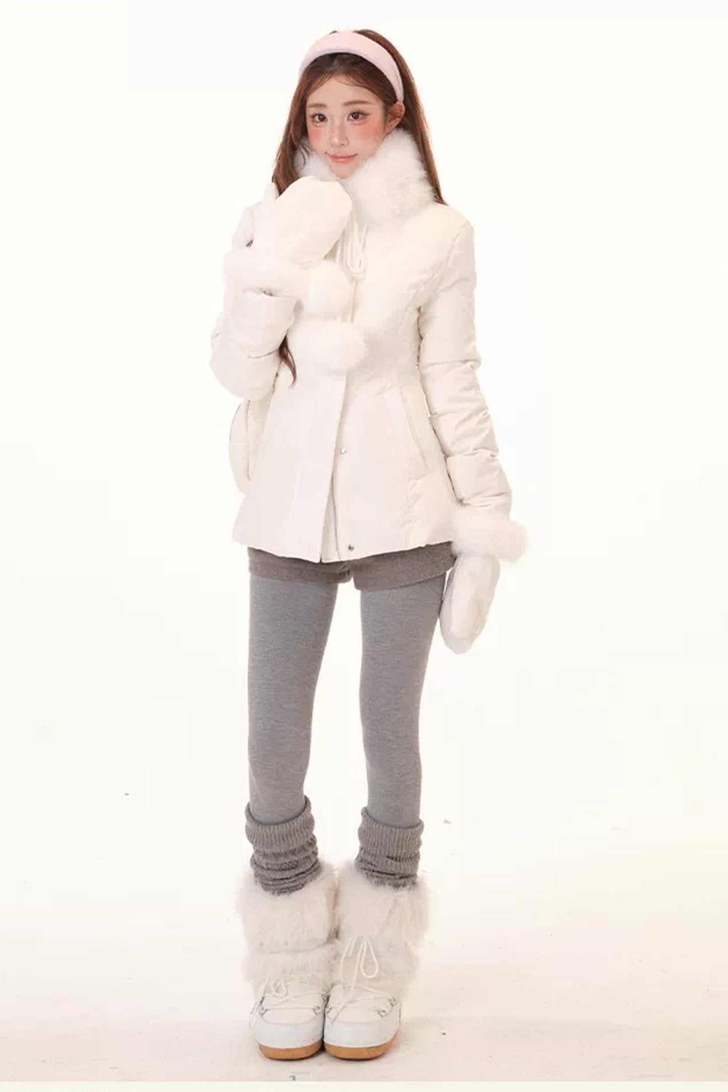Jacke mit Fellkragen für verschneite Nächte