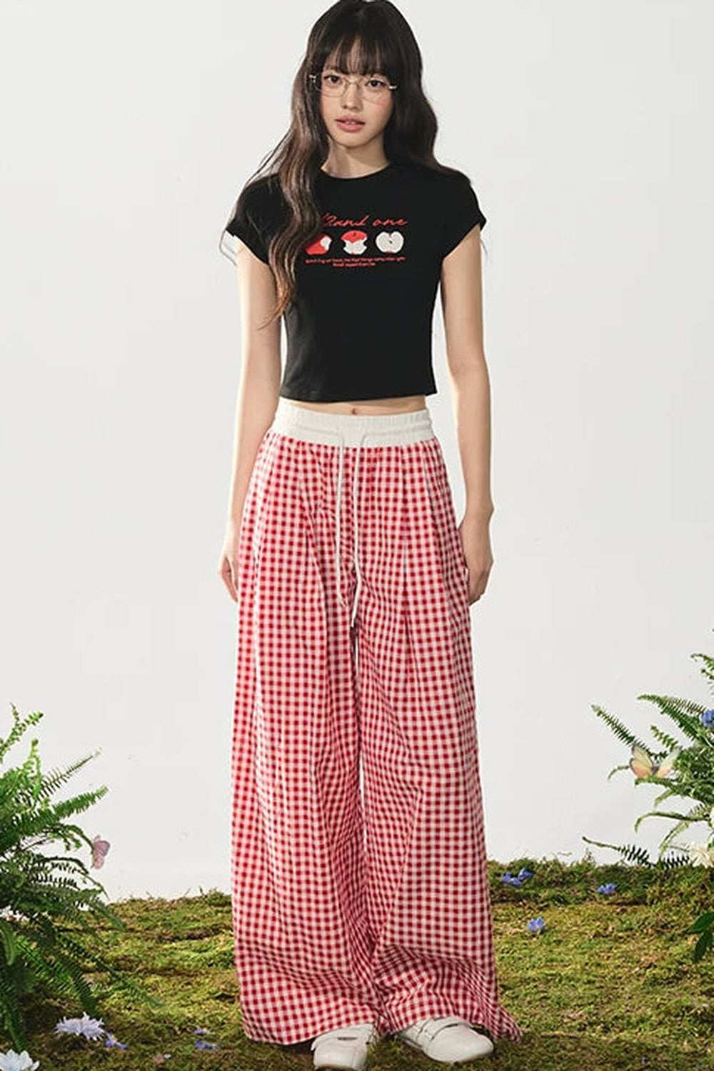 Camiseta de estilo americano con estampado de manzana