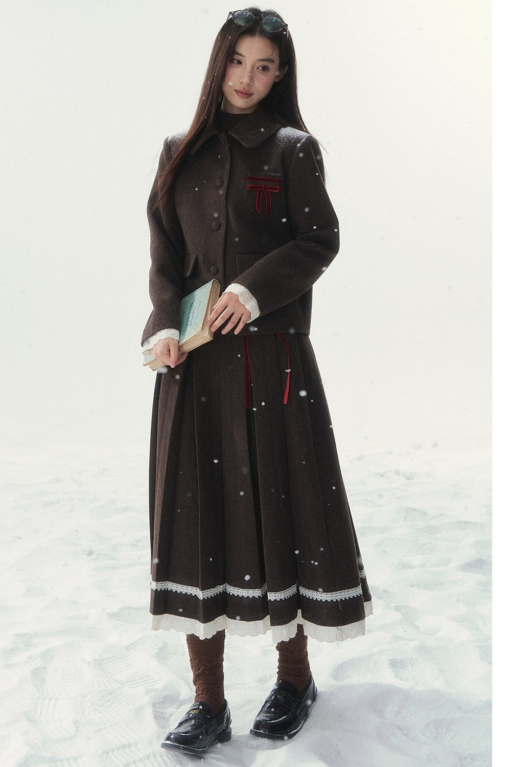 Bambi Wool Coat with Fur Collar and Pleated Skirt Set-Up