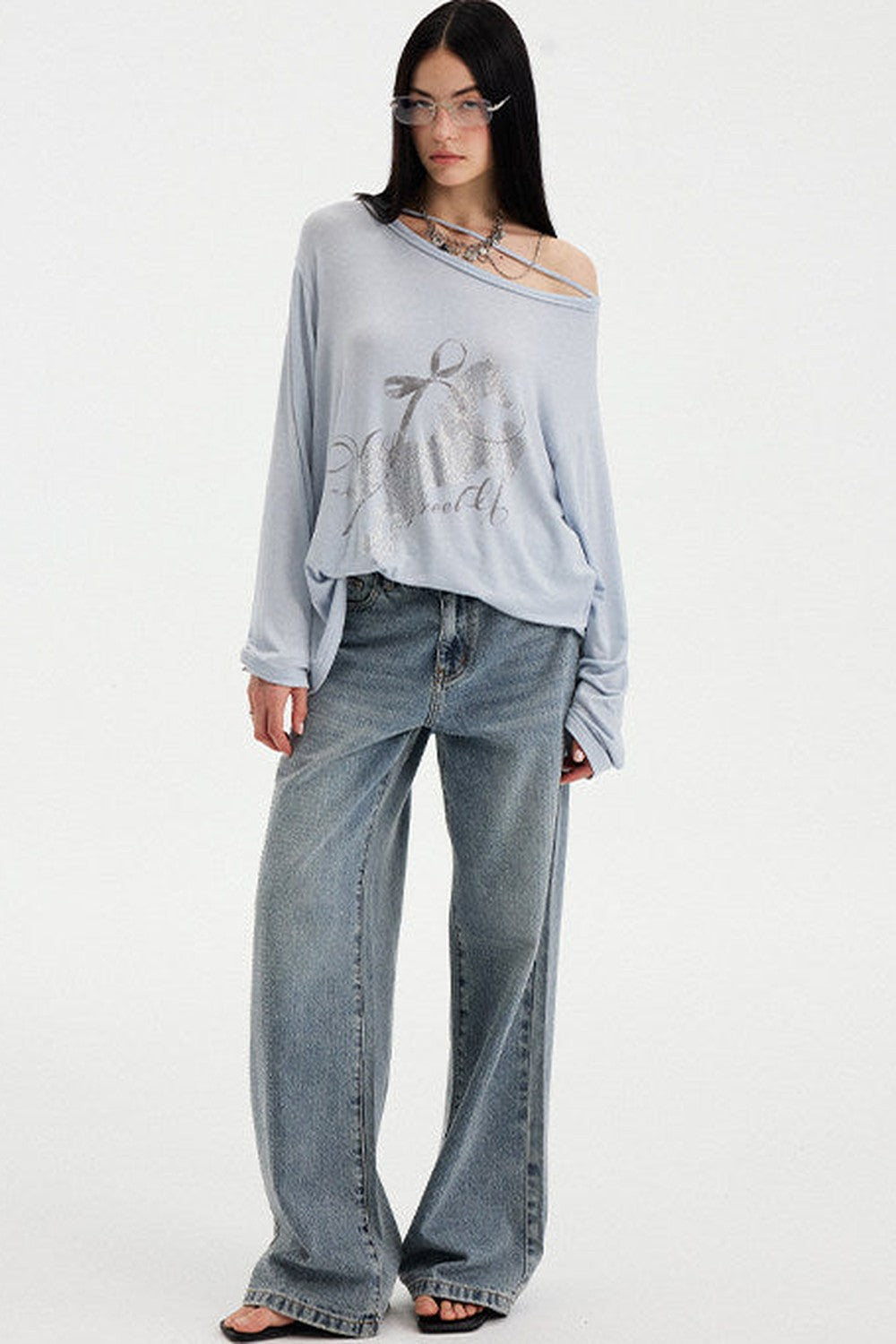 Top con strass effetto distressed con spalle scoperte