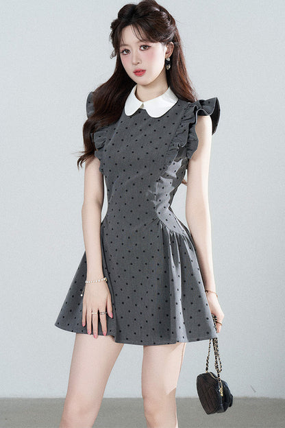 Polka-Dot-Kleid mit Flatterärmeln
