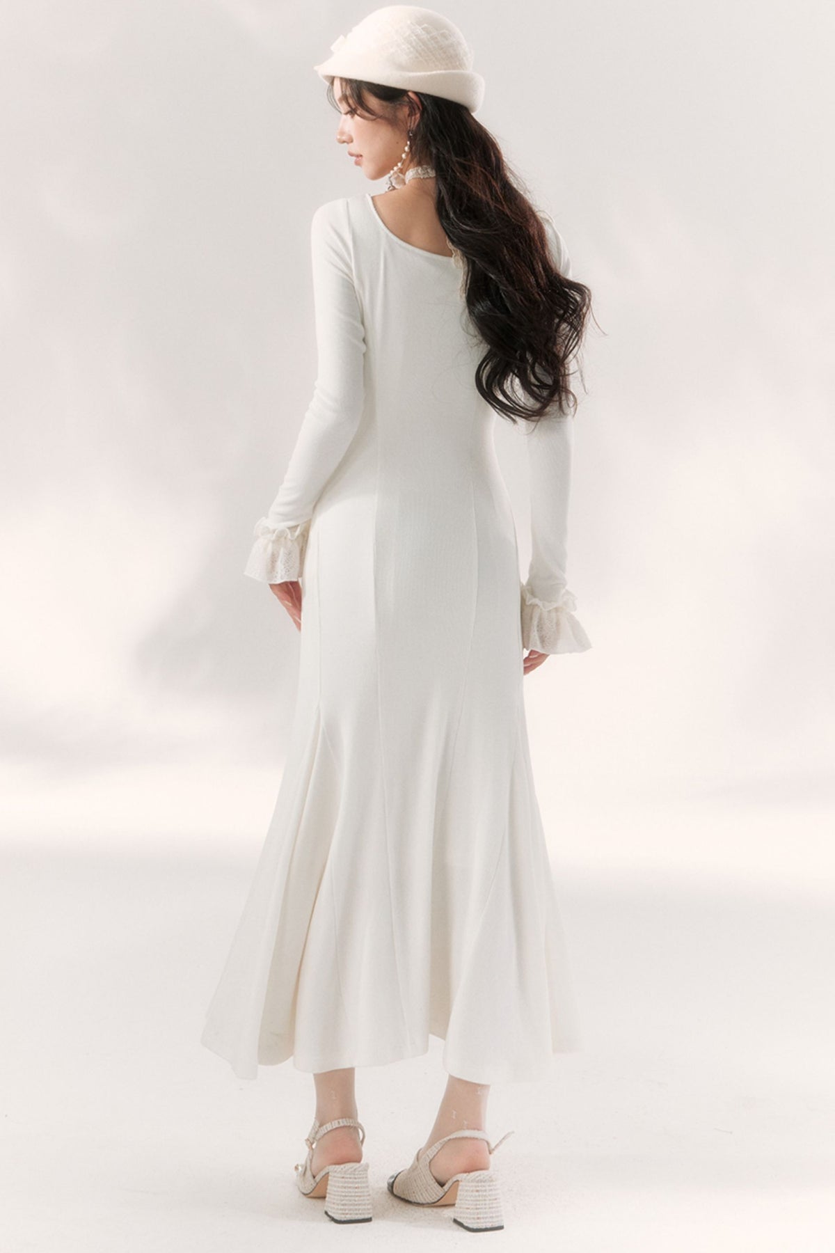 Robe sirène à volants clair de lune éclatant