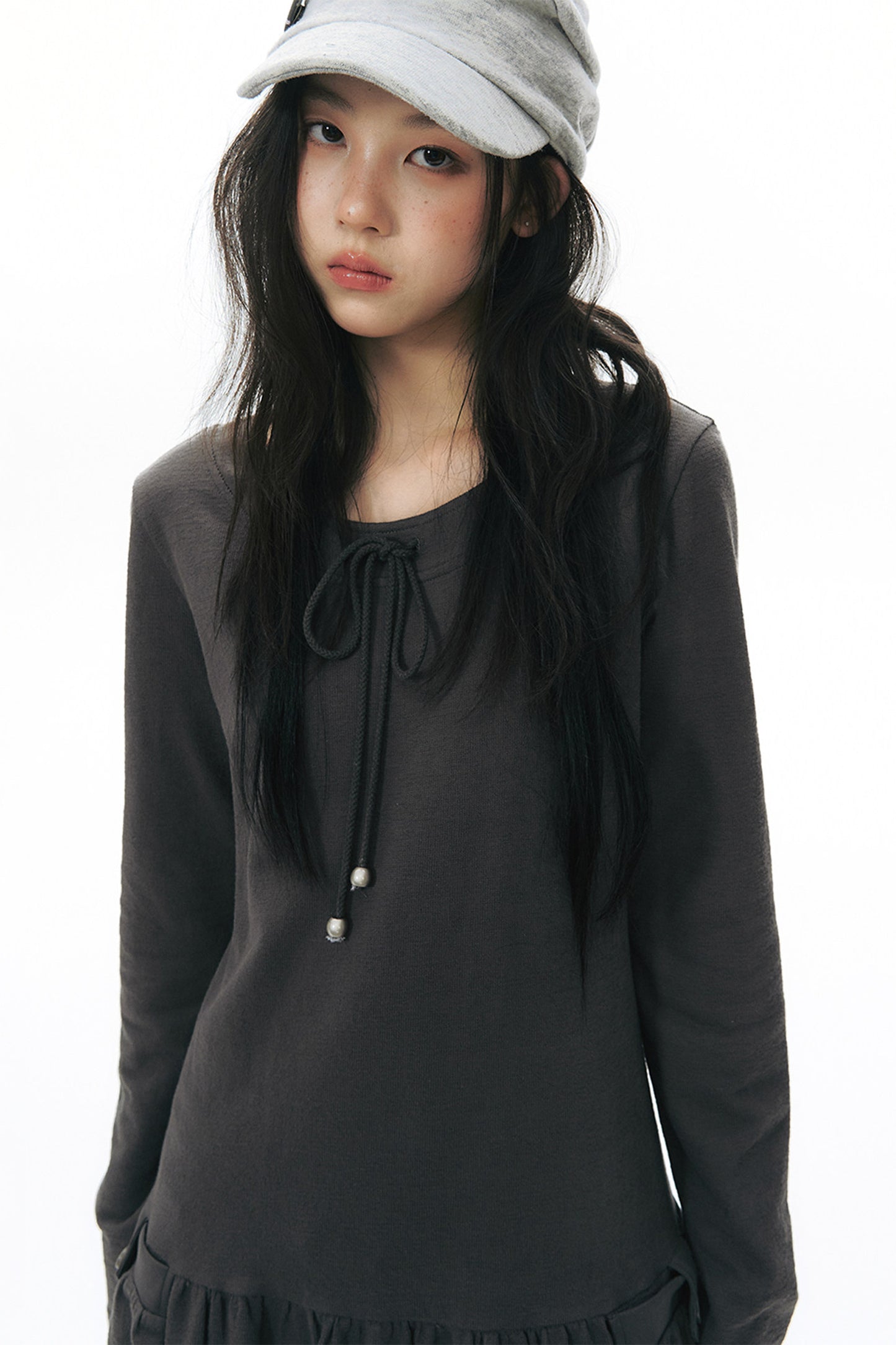 Long-Sleeved Knit Round Neck Tie Dress