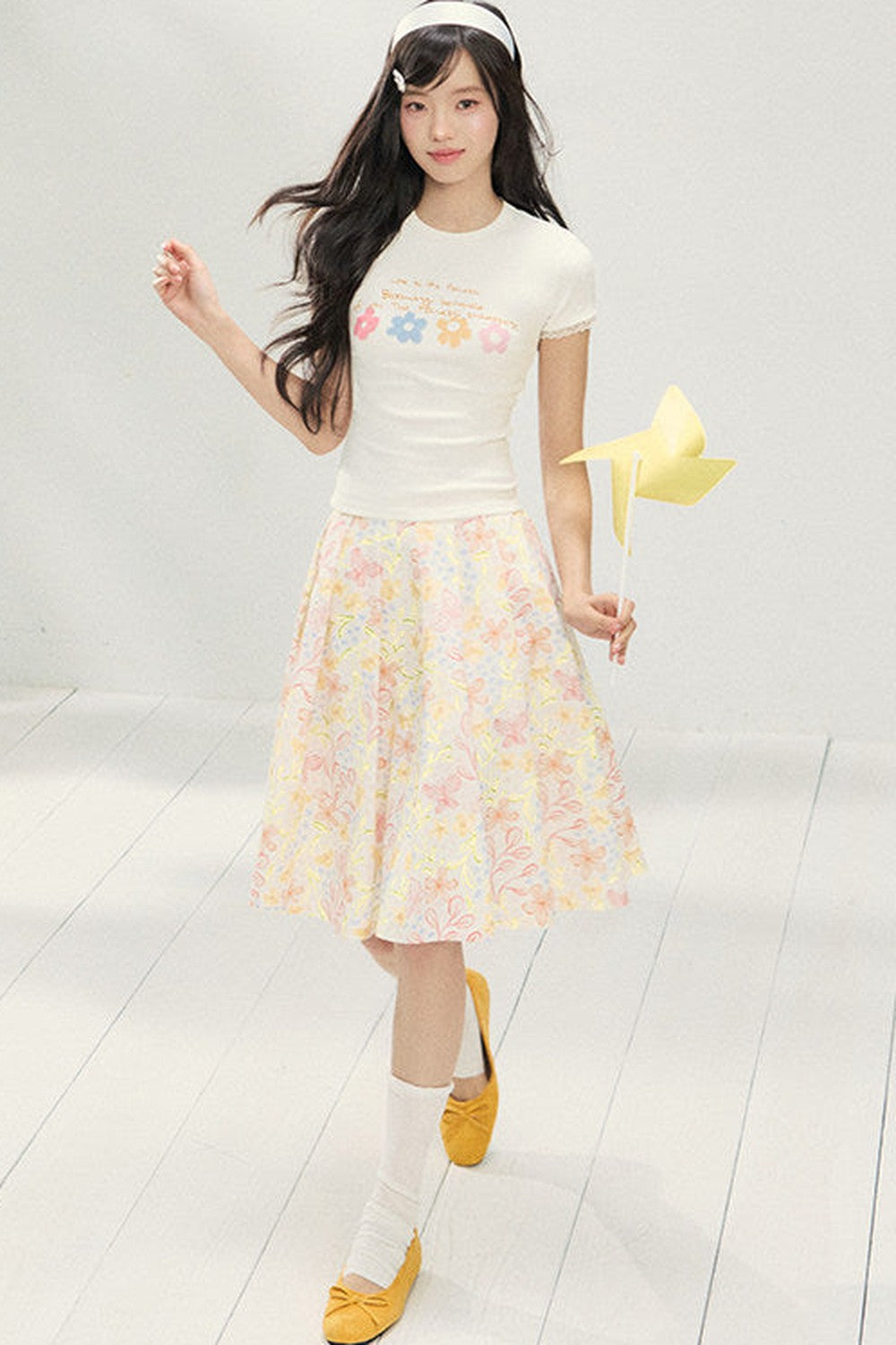 Floral Pleated Skirt and T-shirt Set-Up