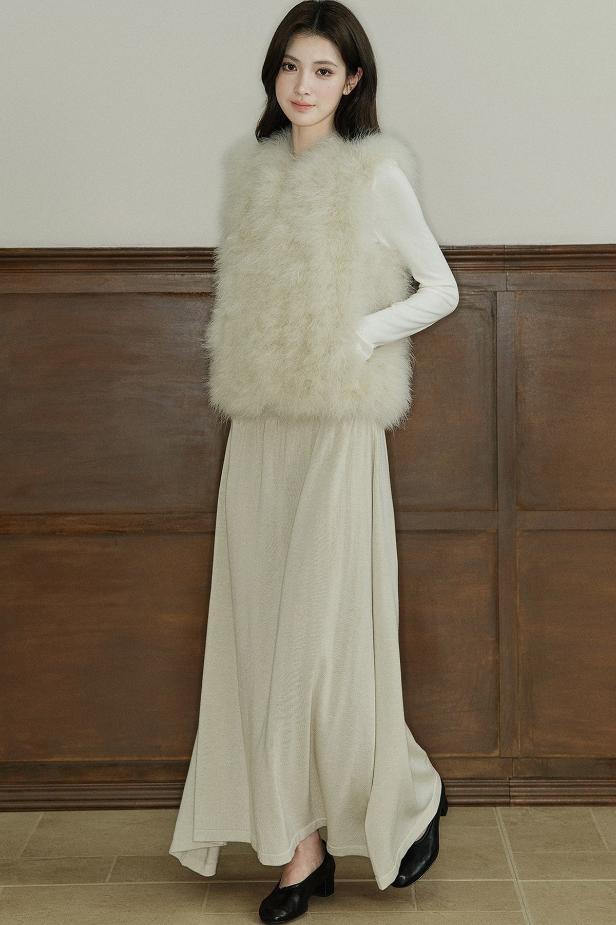 Natural Feather Sleeveless Vest