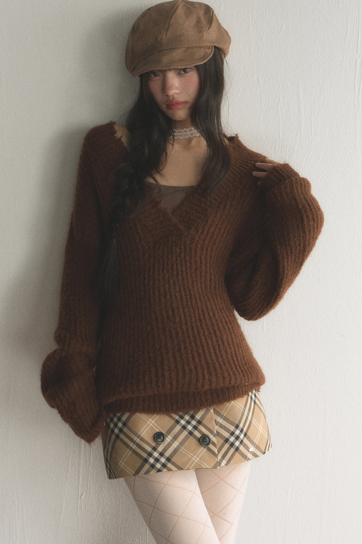 Brown V-Neck Ribbed Pullover