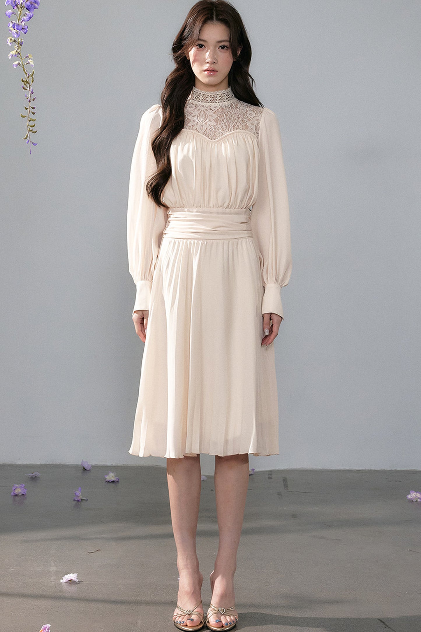 Pleated Lace Mid-Length Dress