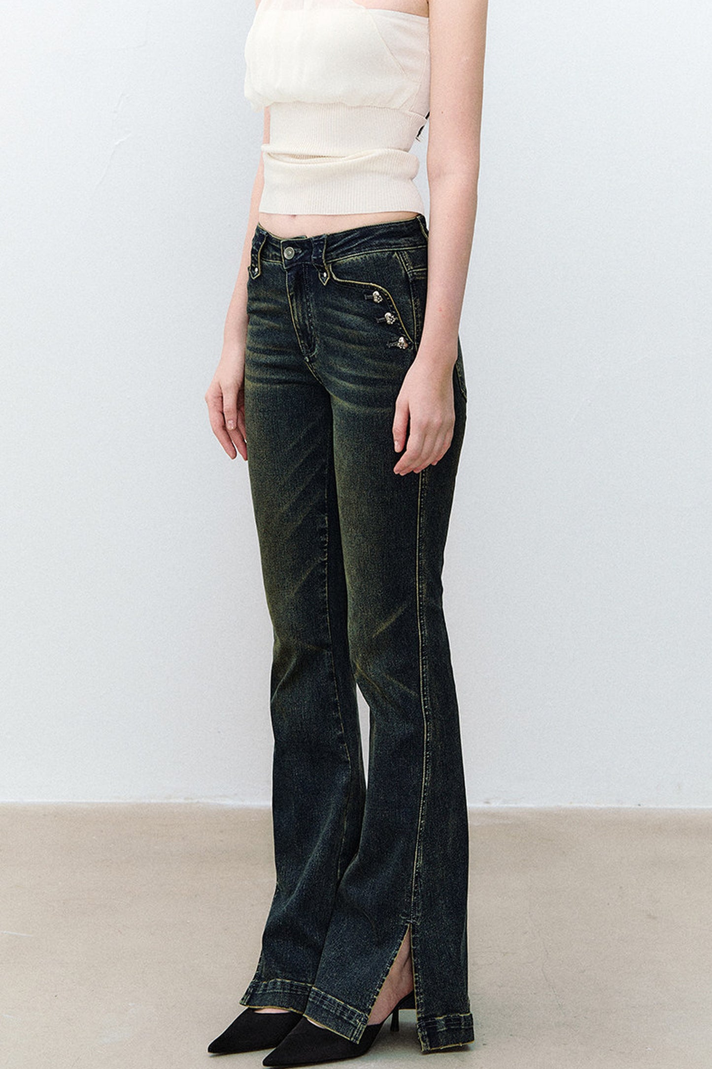 Heart Button Slit Flared Jeans