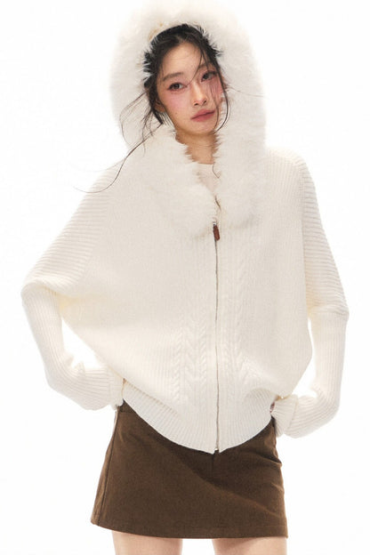 Ensemble cardigan en maille à col en fourrure et jupe