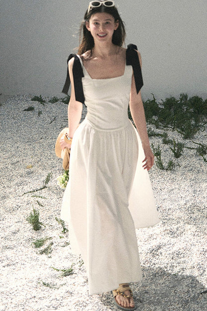 Vestido de tirantes de estilo francés