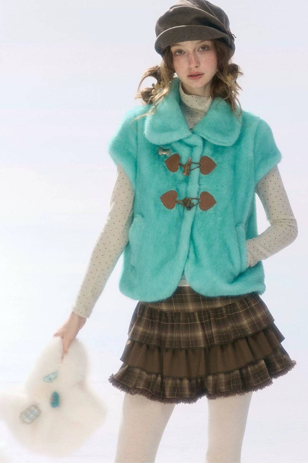 Toggle Button Lamb Wool Vest