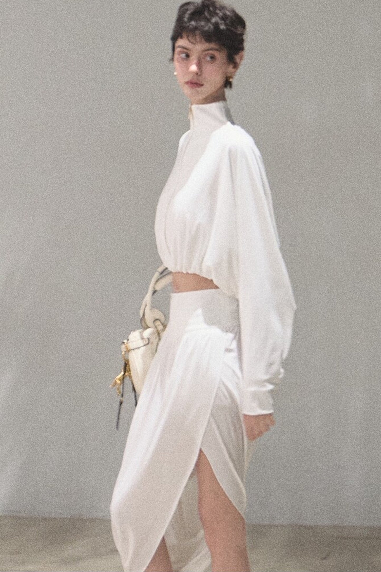 Irregular High-Waisted White Slit Skirt