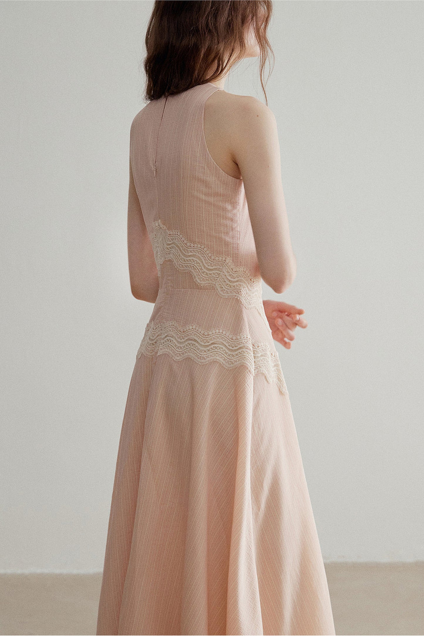 Elegant Lace Halter Dress