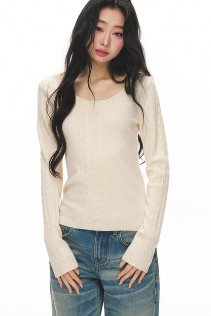 Long Sleeve Knit Top and Pants Set-Up