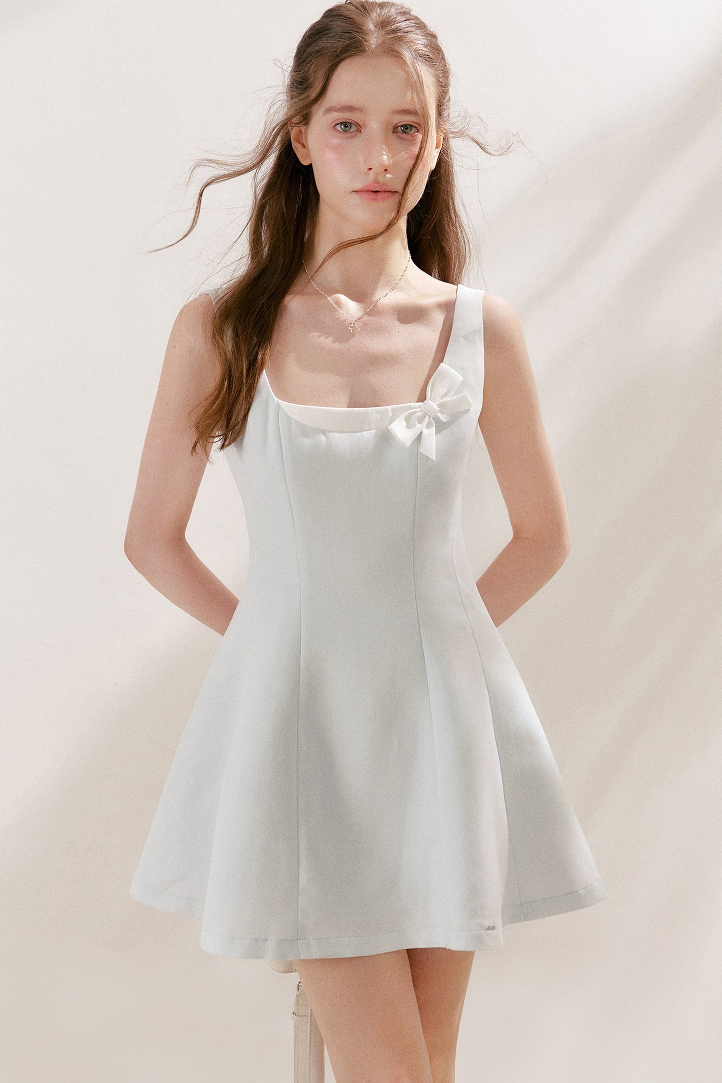 A-Linien-Minikleid mit Schleife