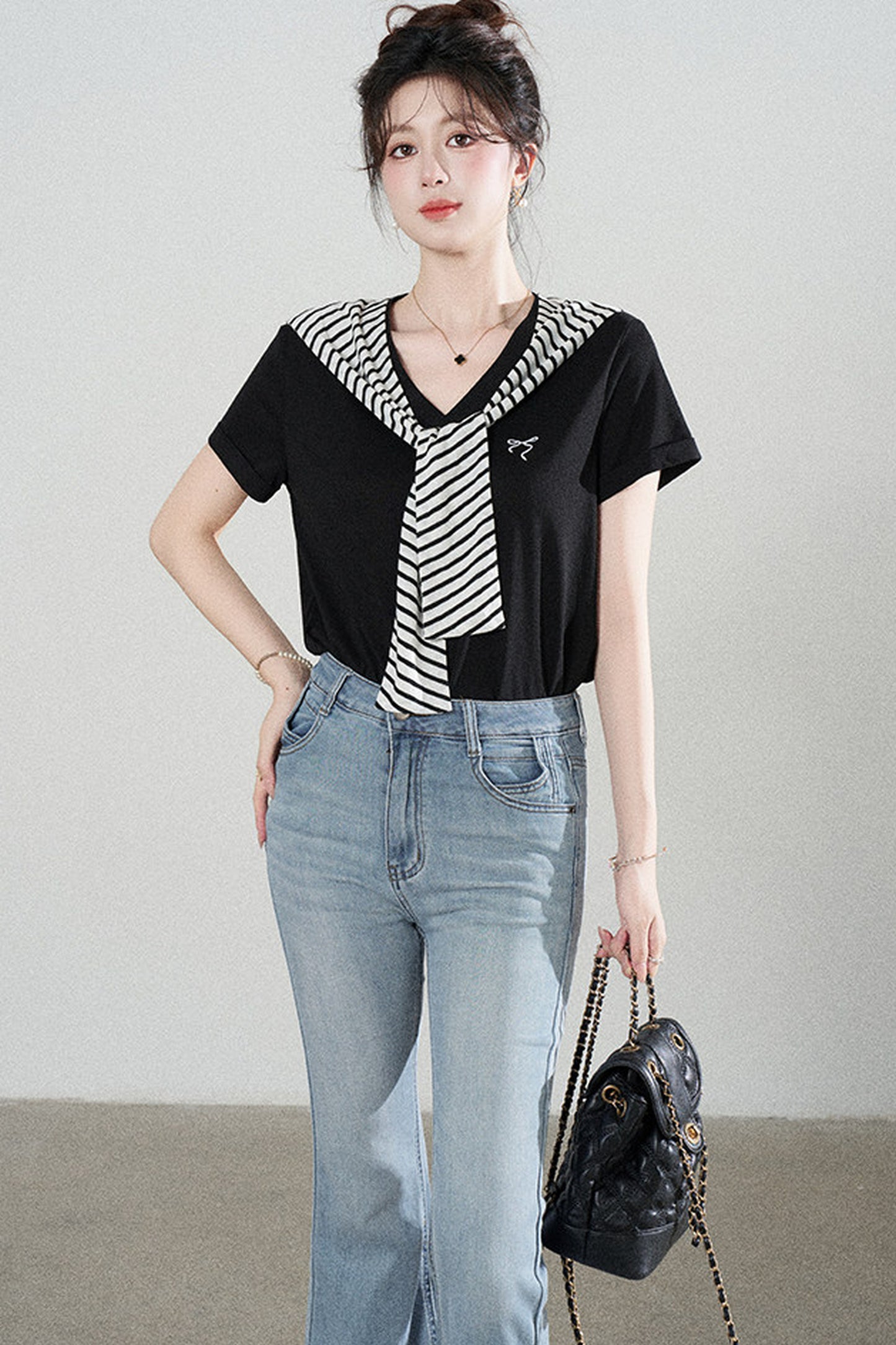 Loose Short-Sleeved Striped Shawl T-Shirt and Denim Skirt Set-Up