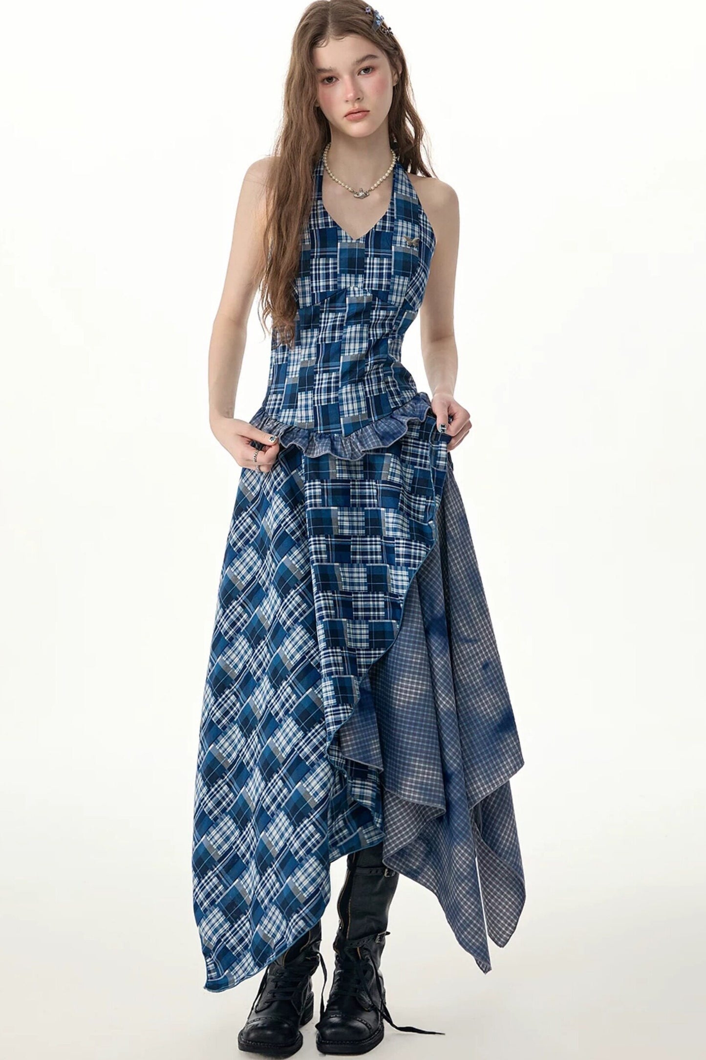 Blau kariertes asymmetrisches Neckholder-Kleid ohne Ärmel