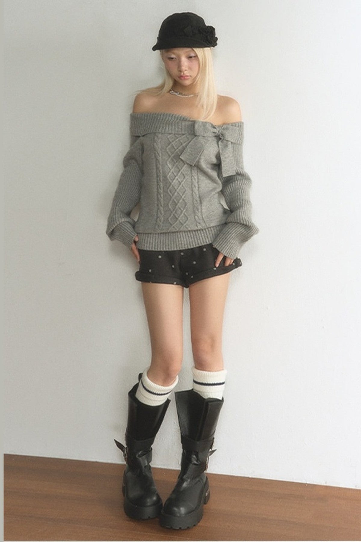 Off-Shoulder Bowknot Cable Knit Top and Pants Set-Up