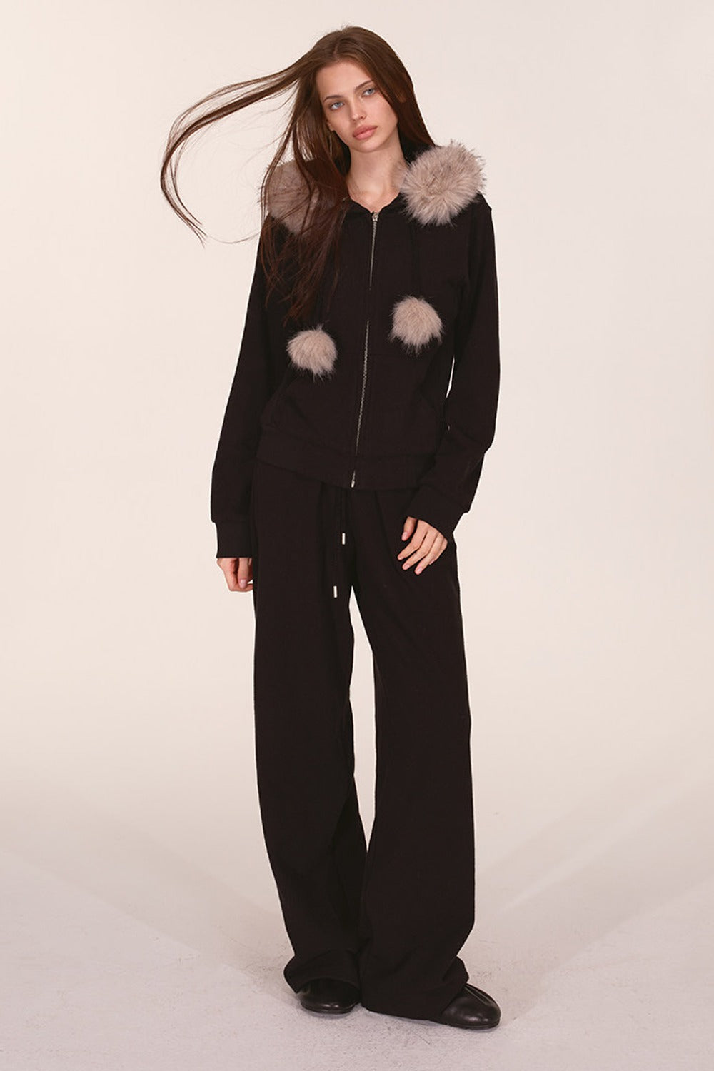 Fur Trim Hooded Sweatshirt and Sweatpants Set-Up