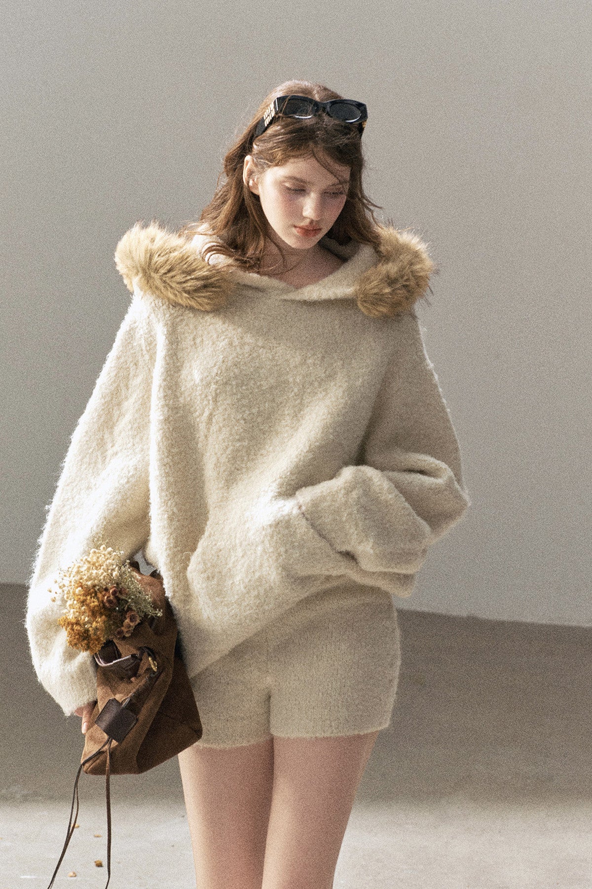 Hooded Wool Knit Top And Shorts Set-Up