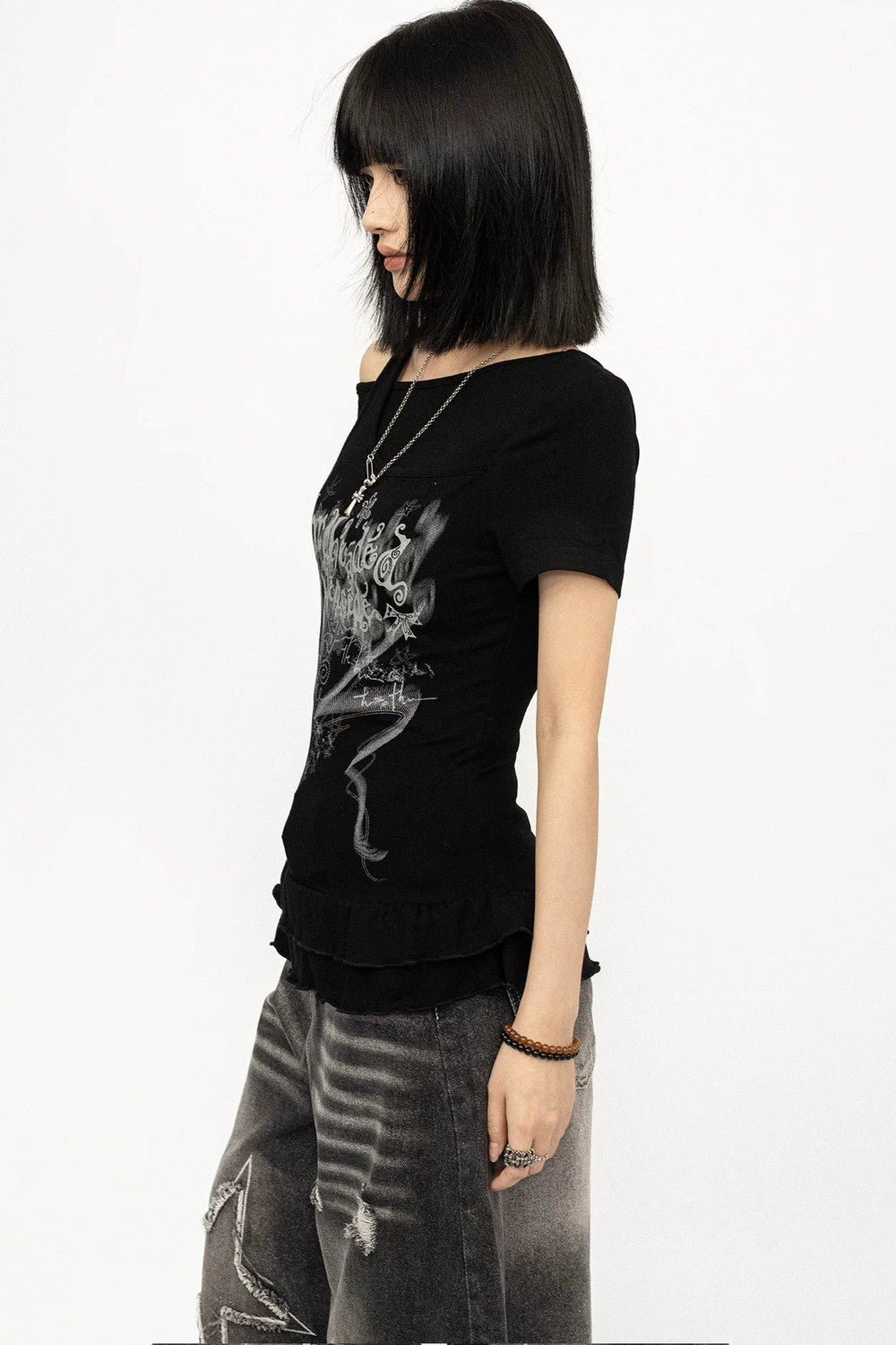 Off-Shoulder Letter Print Top