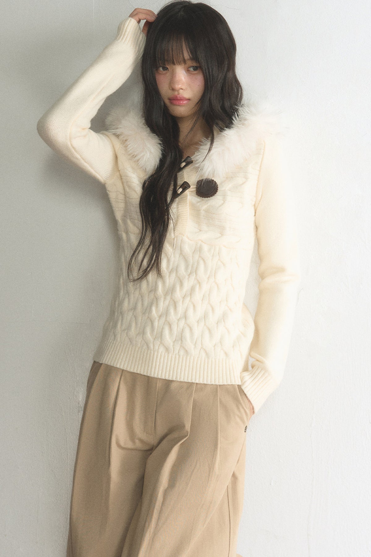 Large Fur Collar Toggle Hood Knit Top and Pants