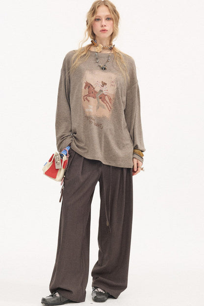 Pleated Curved Wide-Leg Pants