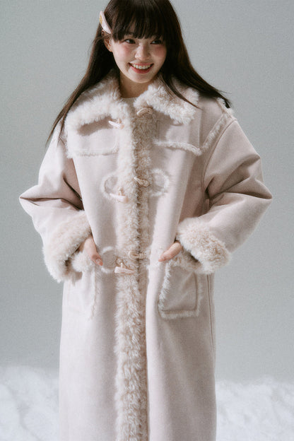 Manteau long à boutons en corne
