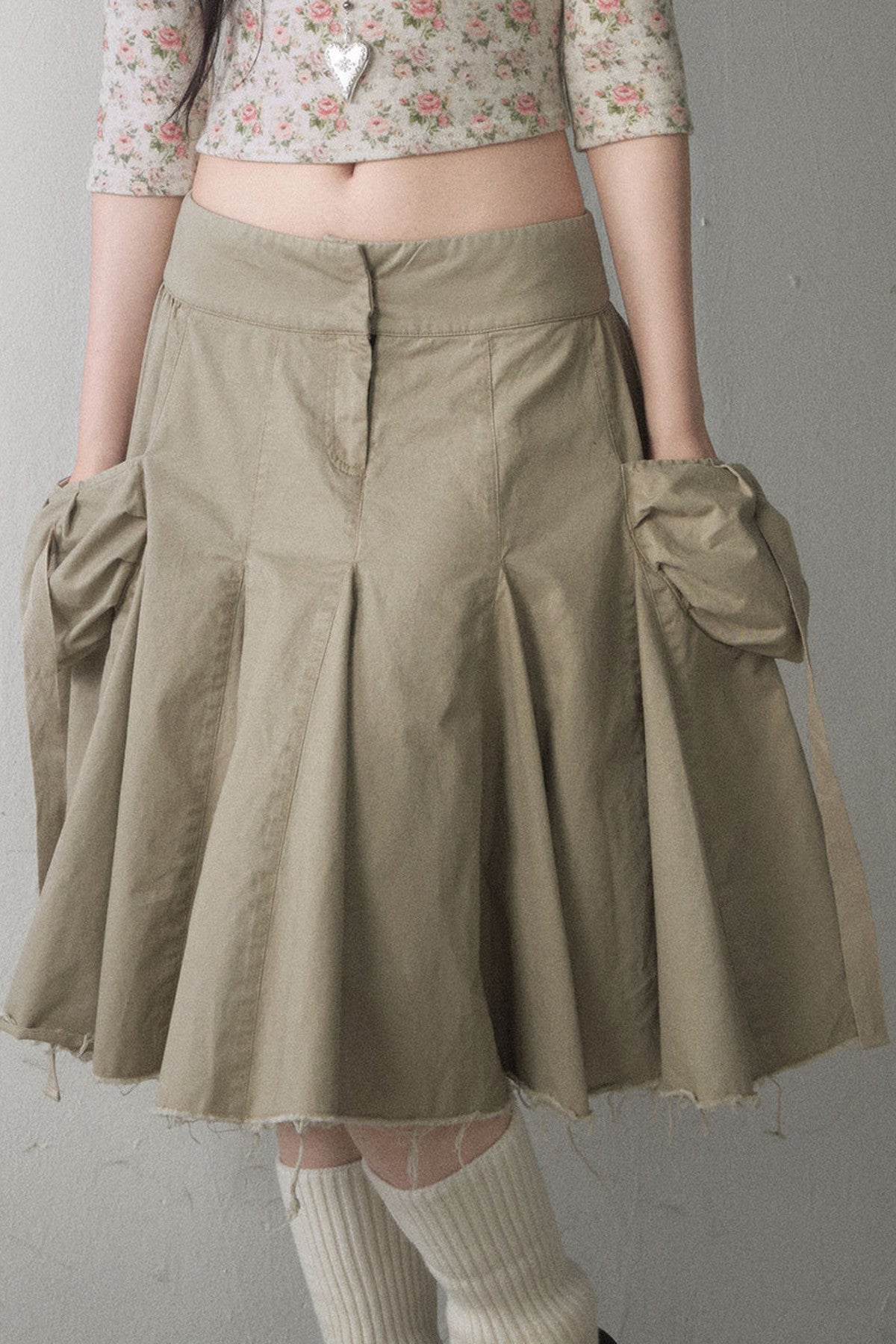 Loose Workwear Jacket and Pleated Skirt Set-Up