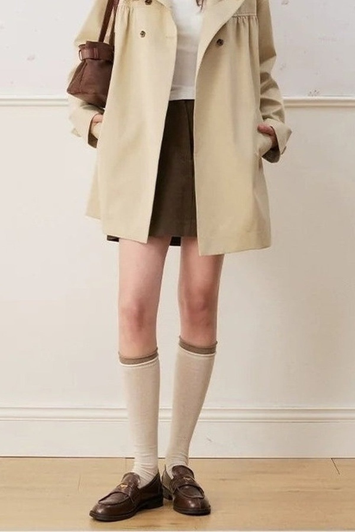 Zweireihiger Trenchcoat mit Kragen