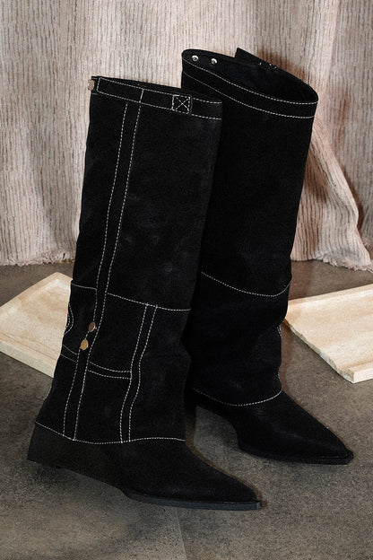 Pointed Toe Slouchy Boots