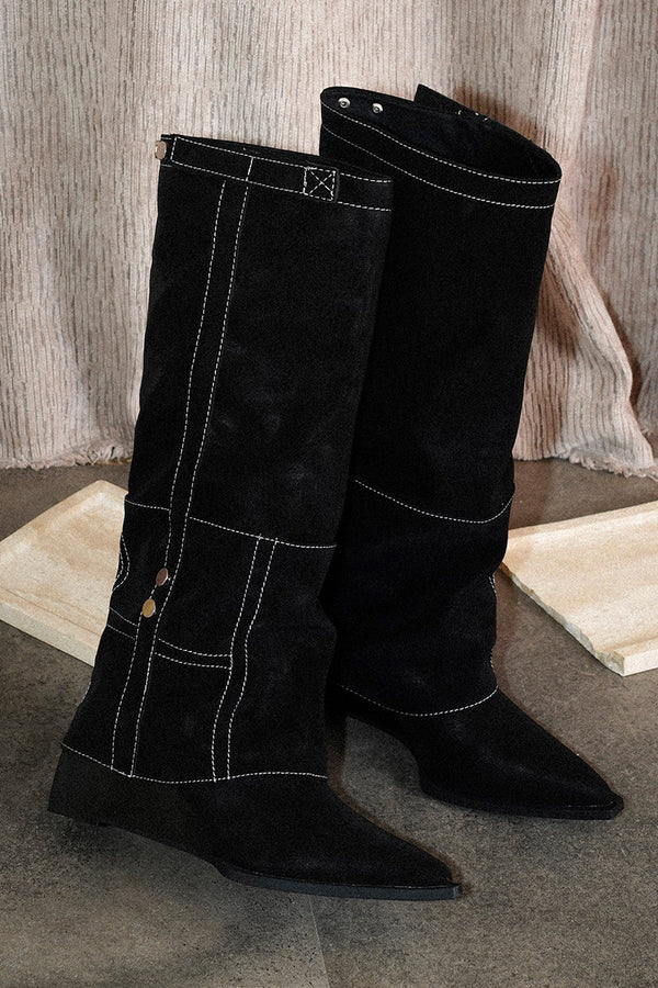 Pointed Toe Slouchy Boots