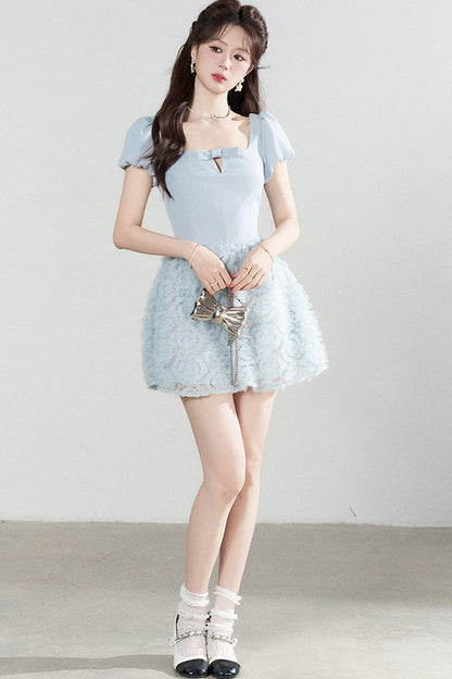 Robe élégante bleue en tulle